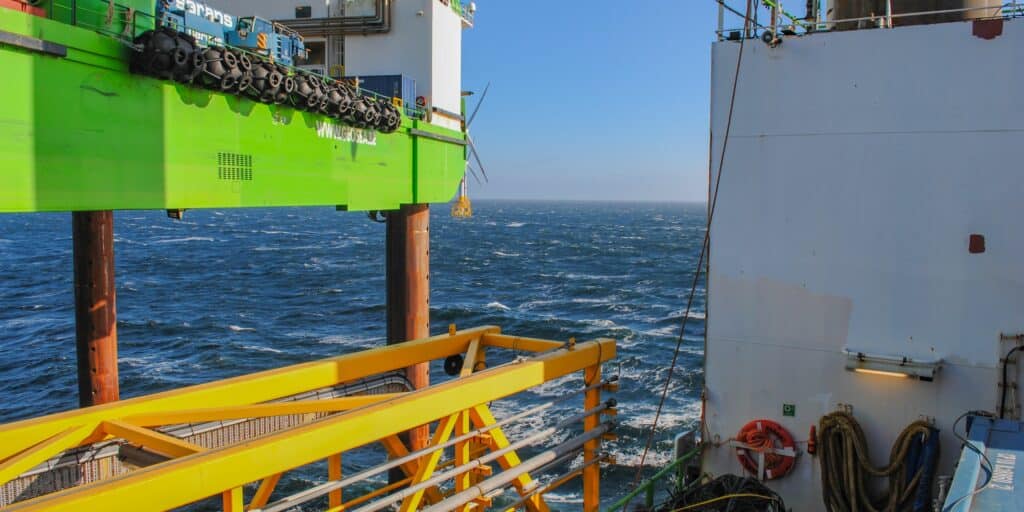 How Weather Data Impacts Offshore Construction and Commissioning Phases
